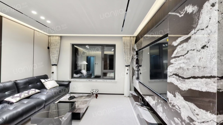 水调歌城Ｅ区二手房实景图