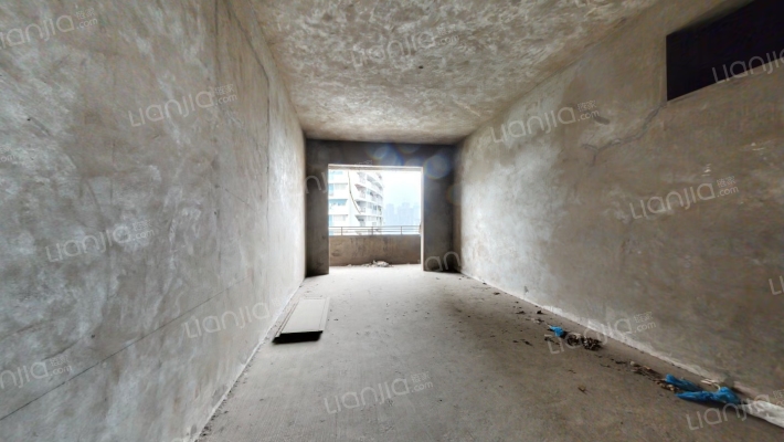 自然大地二手房实景图