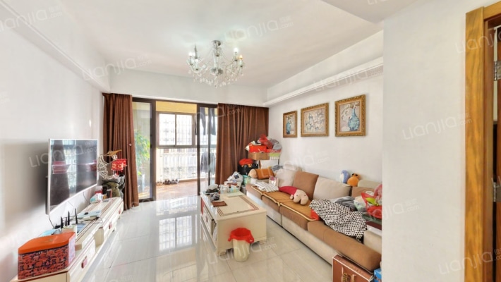 特房黎安小镇B区二手房实景图