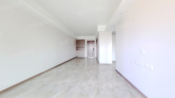 保利庭瑞阅江台峯园二手房实景图