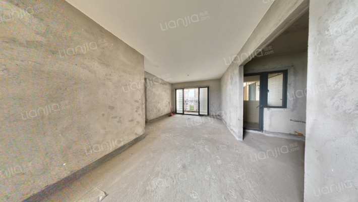 逸泉映翠二手房实景图