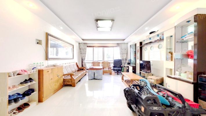 金泽花园二期二手房实景图