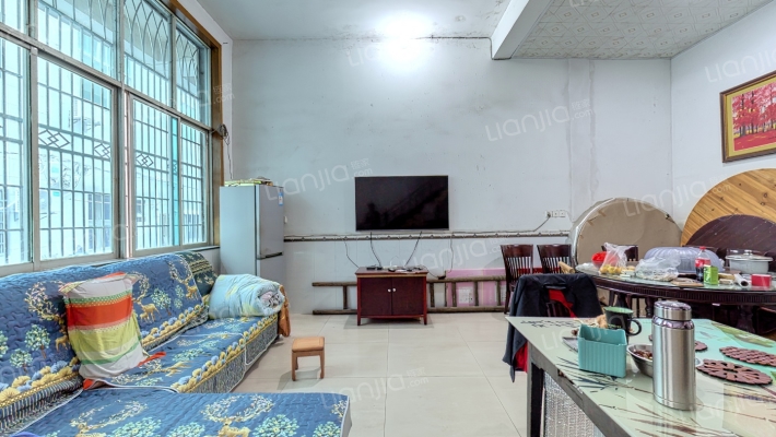 文尖新区二手房实景图