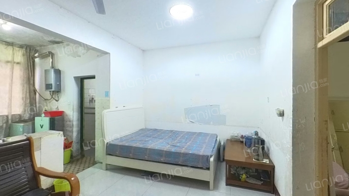 市实验小学家属区二手房实景图