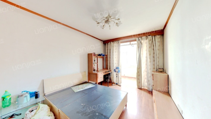 乾泽苑小区一期二手房实景图