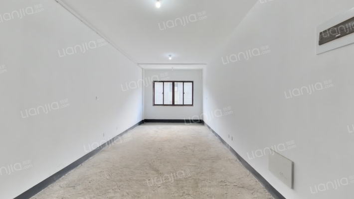 凯旋路174号二手房实景图