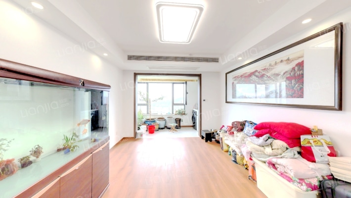 绿地新里城五区二手房实景图