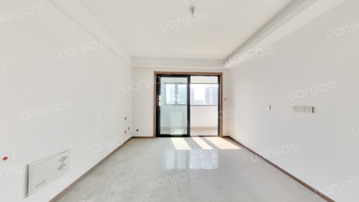 卓越华禧铭苑东区二手房实景图