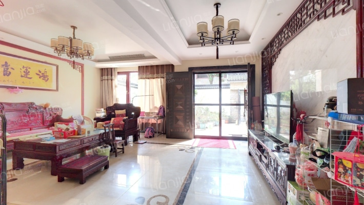 灵岩花园别墅二手房实景图