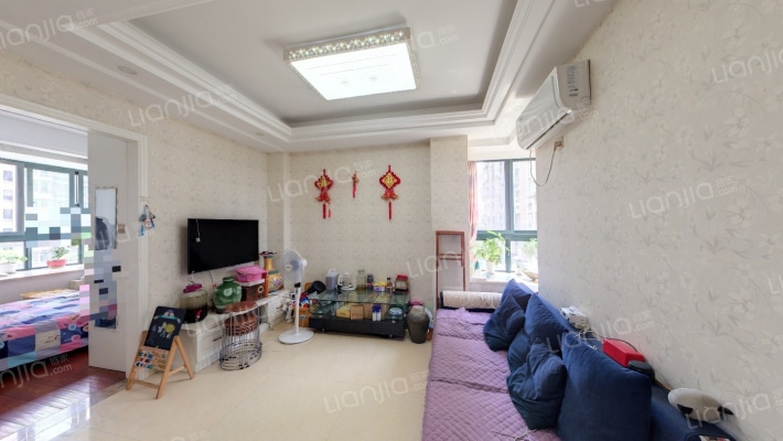 银凤晓月绿苑二手房实景图