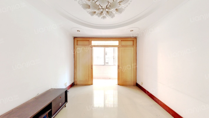 沿河路二手房实景图