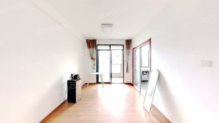 溪悦宸府二手房实景图