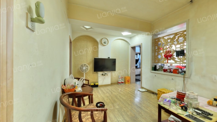 湖北省食品药品监督管理局宿舍二手房实景图