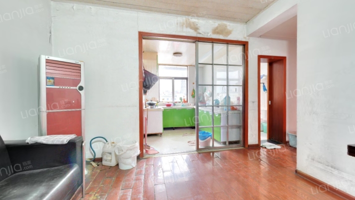 中圣街12号二手房实景图