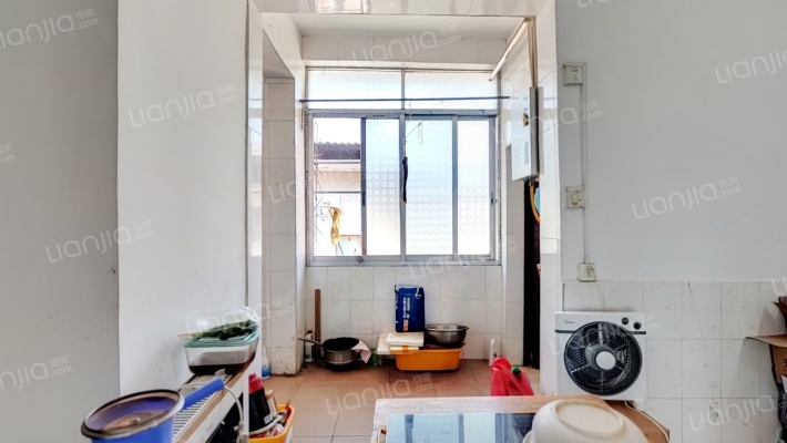 榕荫路二手房实景图