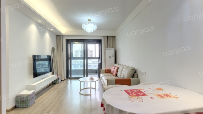 越秀悦映澜庭二手房实景图