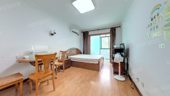 番禺路998弄二手房实景图