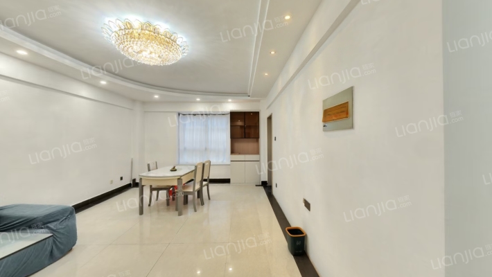 东煌公寓二手房实景图