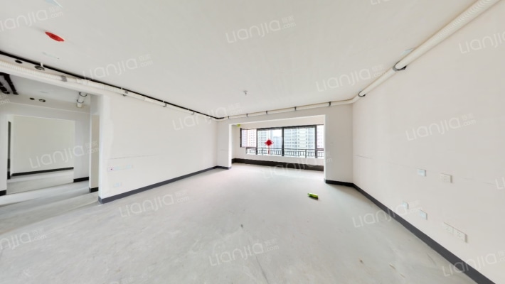 晴翠四季二手房实景图