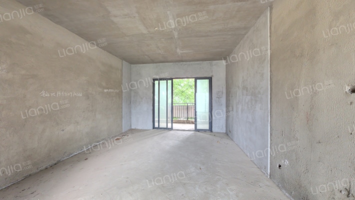 青竹湖畔二手房实景图