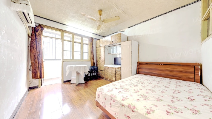 三泉路424弄二手房实景图