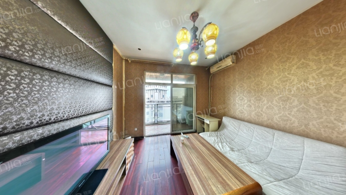 依云雅筑二手房实景图