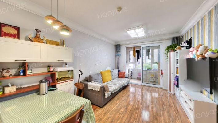 万科悦庭二手房实景图