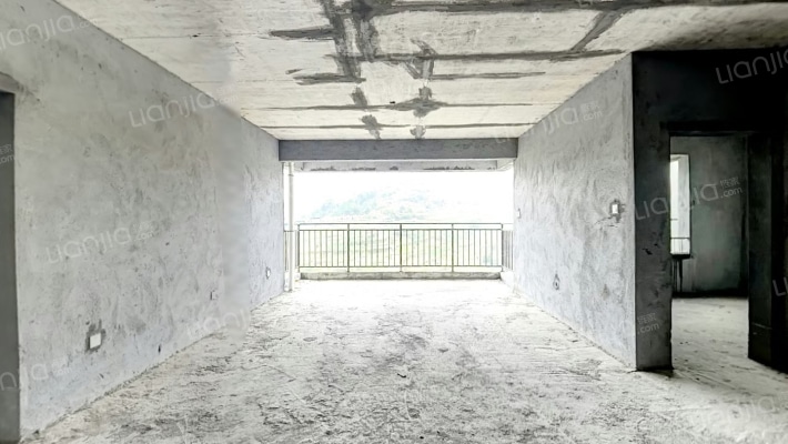 警苑公寓二手房实景图