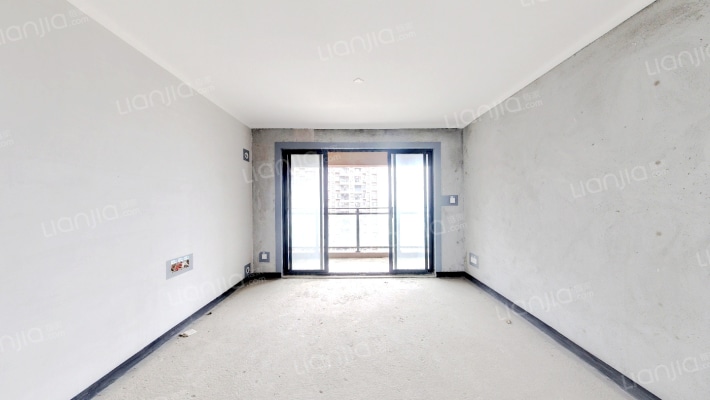 融创御府二手房实景图