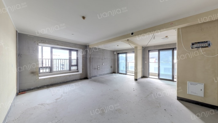 金地悦虹湾二手房实景图