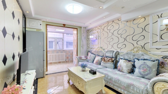 整洁小区二手房实景图