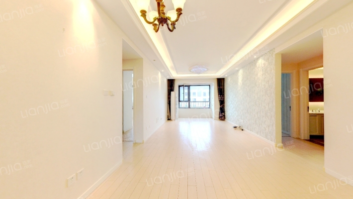 万科御龙山二手房实景图