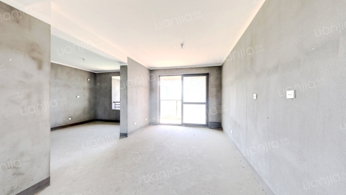 天华苑二手房实景图