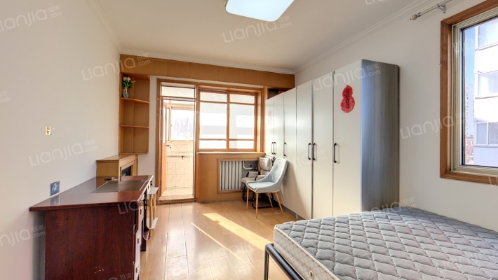 北影小区二手房实景图