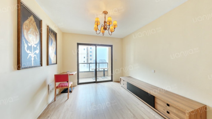 凯德都会新峰二手房实景图