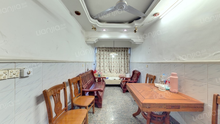 健康路住宅区二手房实景图