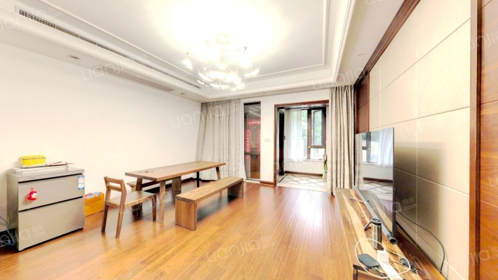 江东府二手房实景图