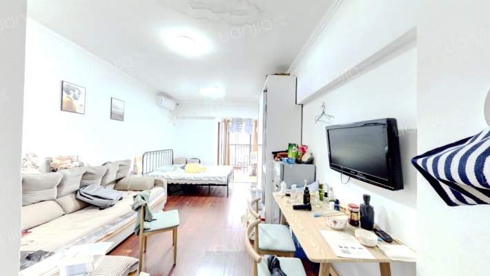 水畔紫云阁二手房实景图