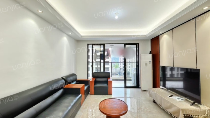 彰泰滨江学府二手房实景图