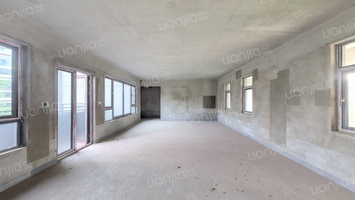 龙兴国际生态新城天凌二手房实景图