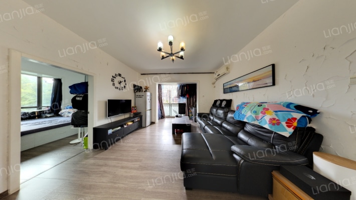 万事达名苑一期二手房实景图