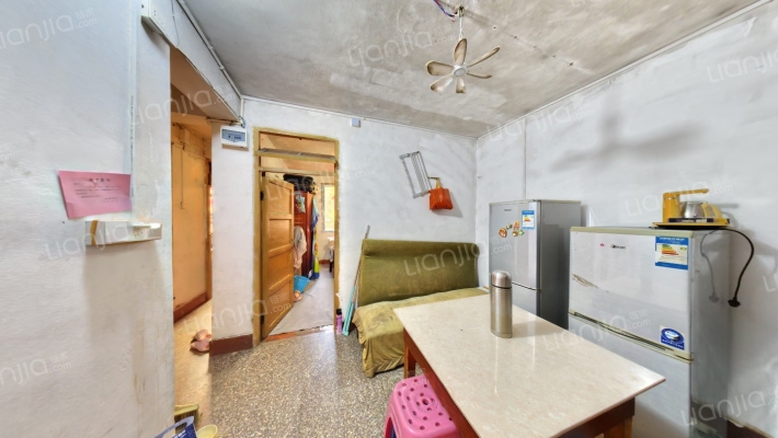 金门新村二手房实景图