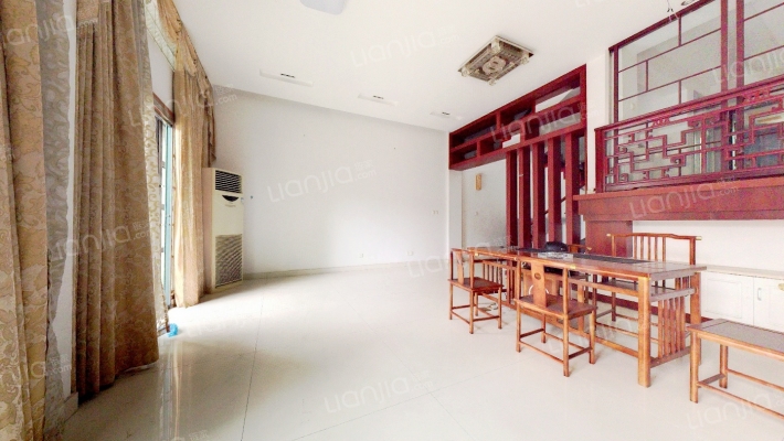 馨苑别墅二手房实景图