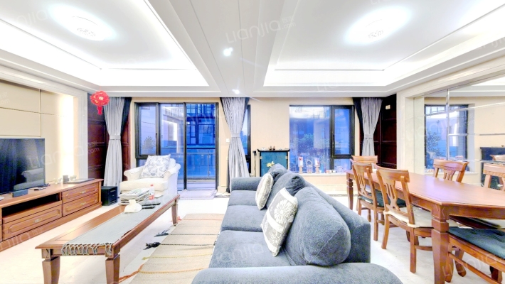 佘山珑原二手房实景图