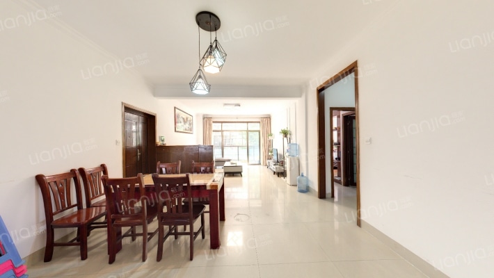 格林春天二手房实景图