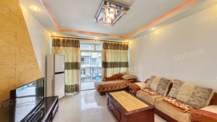 宝桐紫花园二手房实景图