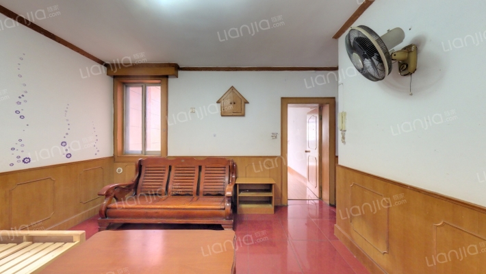 康安里小区二手房实景图