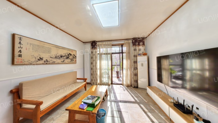 思念果岭国际社区二期湖光山色二手房实景图