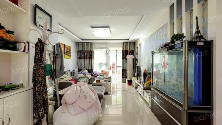 美景河畔二手房实景图