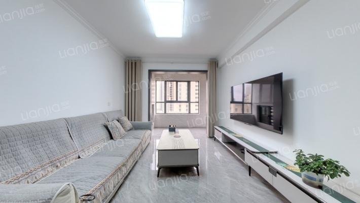 恒泰阿奎利亚悦璟府二手房实景图